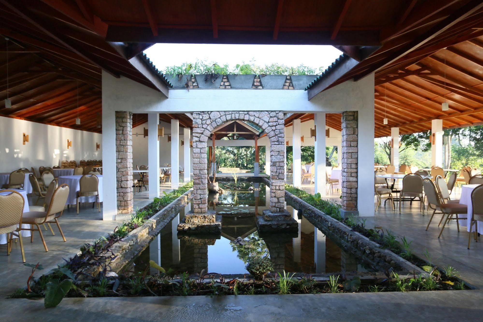 The Tea Tree Resort Ella Eksteriør bilde